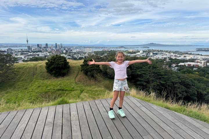 Auckland Half Day Tour - Hunua Falls, Mount Eden Summit & More