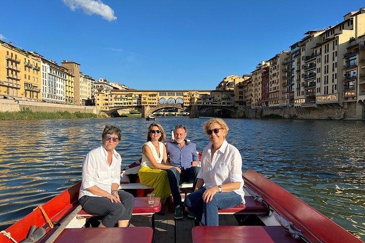 VIP Florence Private Sunset Boat Tour with Prosecco