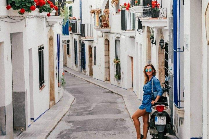 Sitges. Private Tour - Escape from Barcelona
