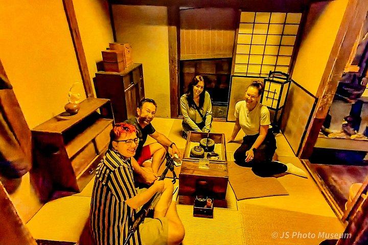 築地外市場ディープフードプライベートツアー（ライセンスガイド付き）