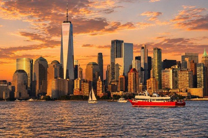 NYC Sunset Cruise & Freiheitsstatue | FREE DRINKS