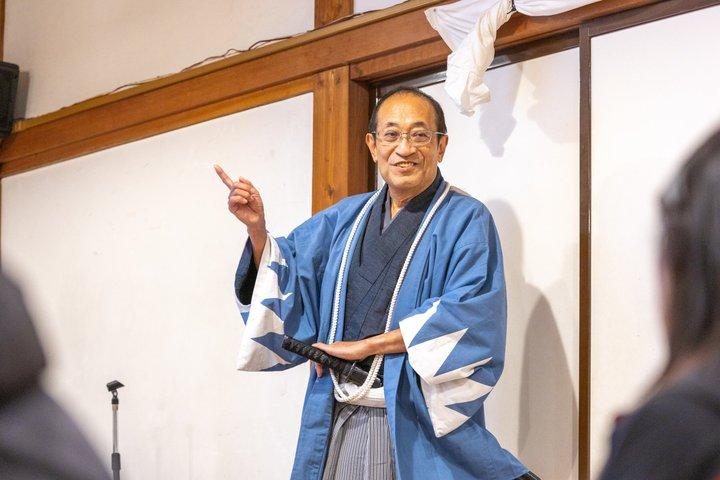 Visita guiada a los descendientes de samuráis de Fukushima Aizu en Nisshinkan