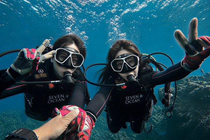 【Okinawa】 Blue Cave Guided Dive Sem licença necessária