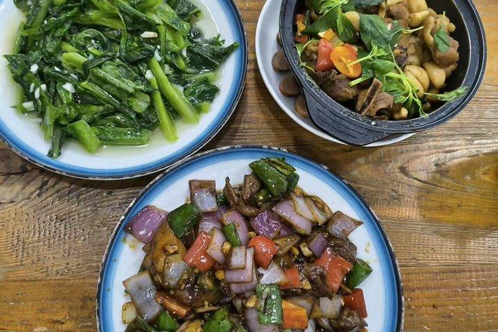 Shenzhen Food Tour with Locals