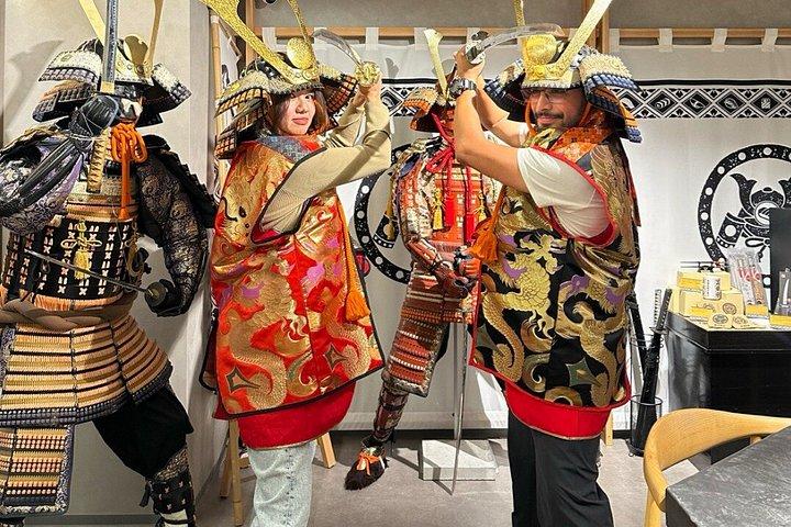 浅草でシェフパフォーマンスで贅沢サムライ寿司体験