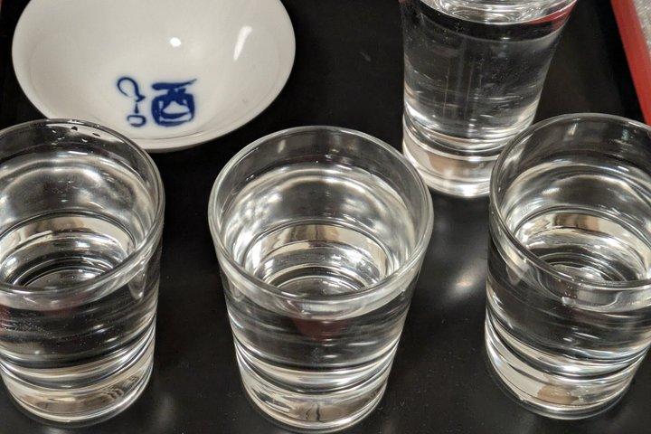 Kamata Tokyo Guided Sake Tasting og varm Sake oplevelse