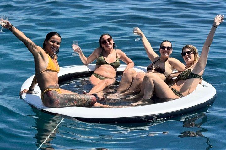 ヨットで行くオールインクルーシブのプライベートクルーズ、カンヌ・レランス発着のセーリング