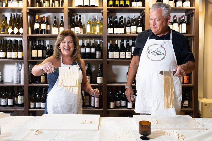 Kochkurs zum Mitmachen in Rom: Fettuccine, Ravioli & Tiramisu