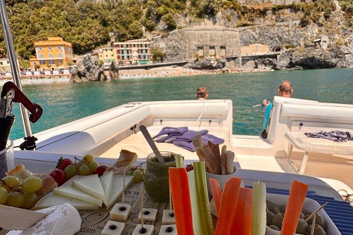 Private Cinque Terre Boat Tour from La Spezia