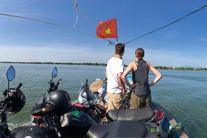 ニャチャンからダラットへのプライベートイージーライダーバイクツアー