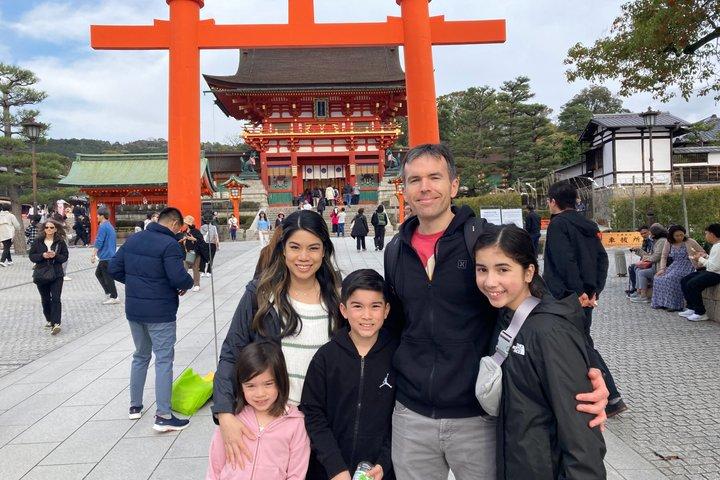 Visite privée d'une journée d'Osaka à Kyoto avec véhicule Guide