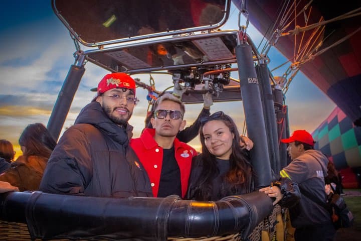Balloon flight + Cave breakfast + CDMX transportation