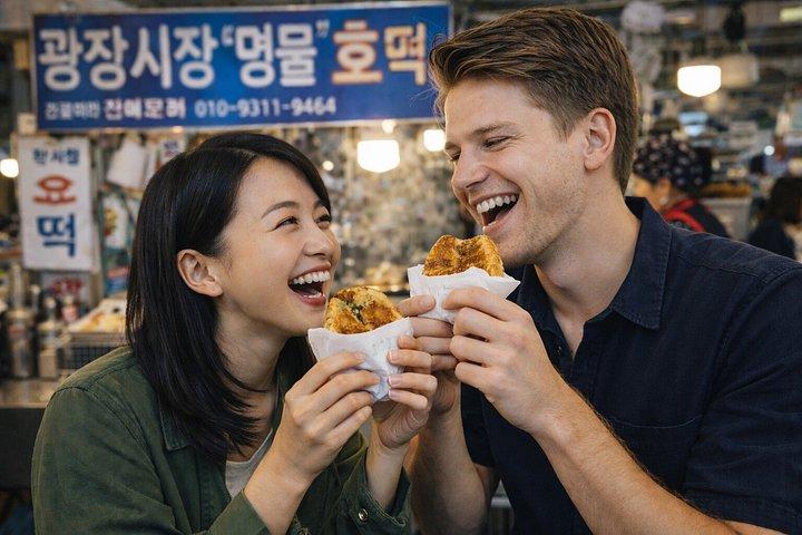 ソウル秋の広蔵市場ストリートフードウォーク