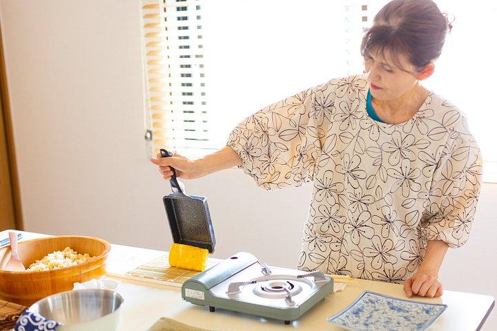 日本語家庭料理教室＆東京タワー近くのスーパーマーケット見学