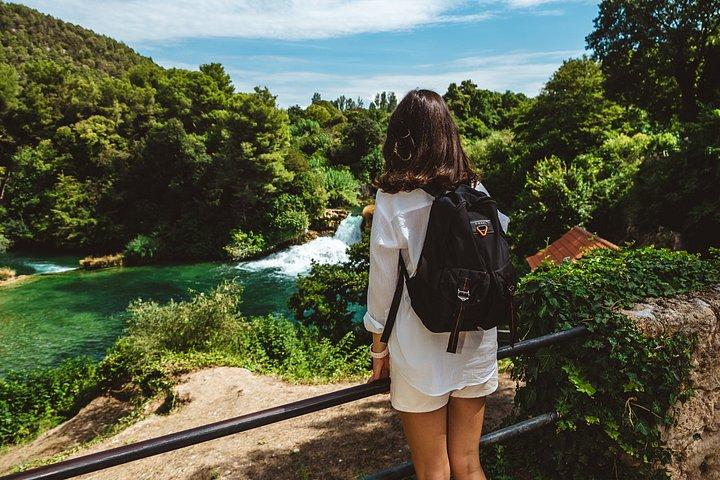 クロアチア、スプリトからクルカ国立公園＆滝へのデイリーツアー