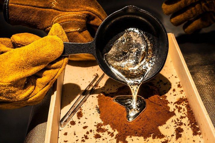 本物の忍者屋敷で金属手裏剣を作る京都