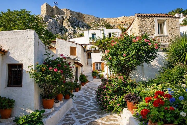 Athens Like a Local: Private & Personalized Experience (2-3 hrs)
