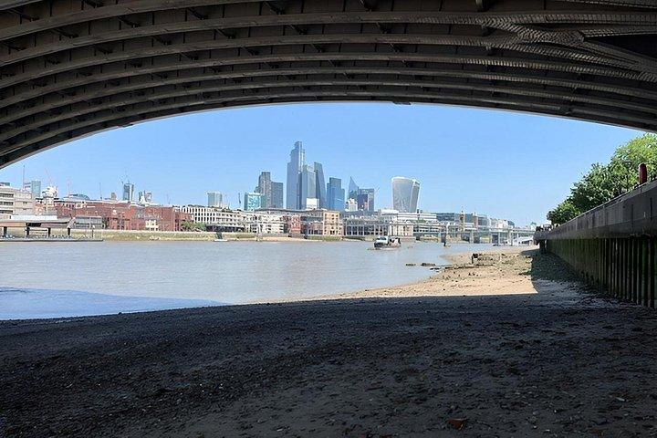 Thames Beachcombing/Mudlarking