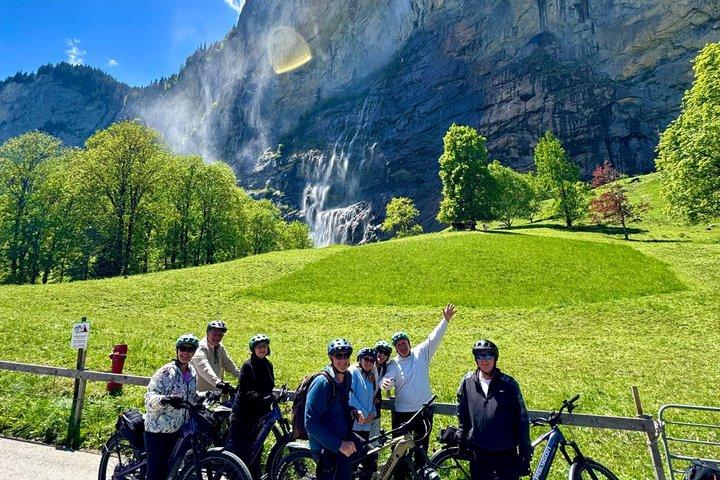 ラウターブルンネンEバイクツアー - トリュンメルバッハの滝＆隠れた渓谷