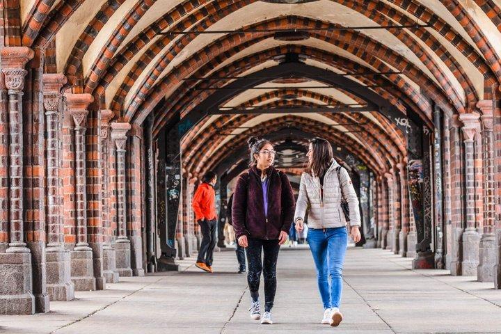 Tour de Historia de Berlín : Privado & Personalizado con un Guía Local