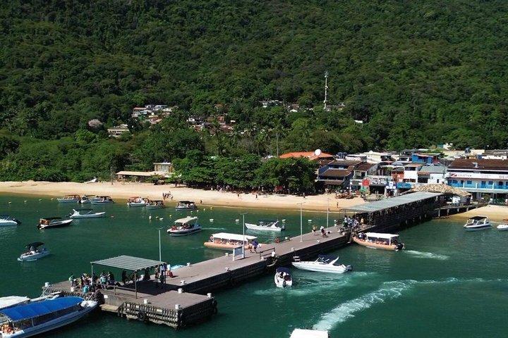 Transfert régulier d'Ilha Grande (Abraão) à Rio de Janeiro.