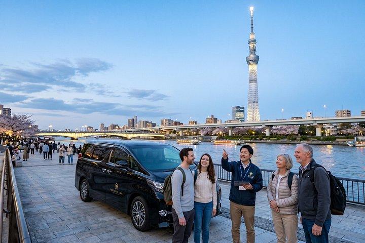 Tokyo Top 7 Sights Customized Car Tour with Licensed Guide
