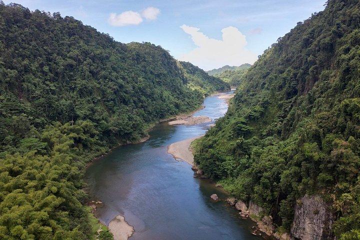 フィジーの宝石、フィジーの村、滝、コーラルコーストのランチ付き
