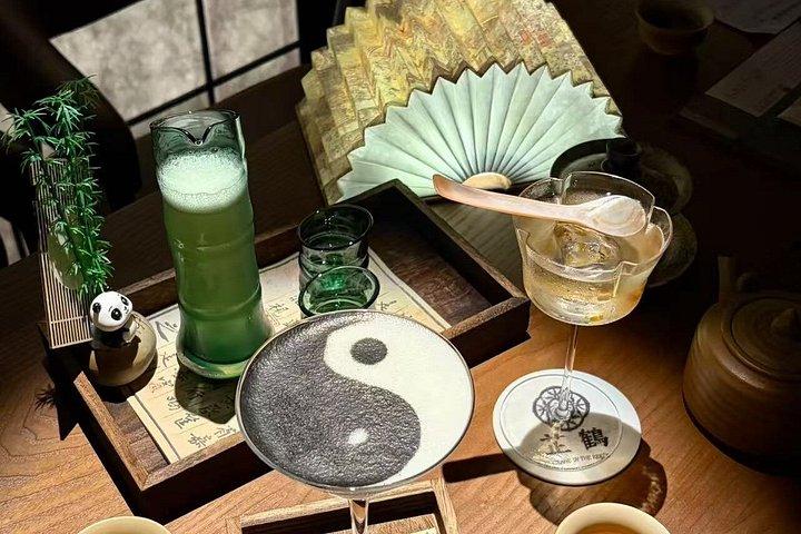 Shanghai Bar Crawl : TCMカクテル＆地ビール