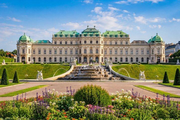 Från Budapest Bratislava och Wien Heldags guidad tur