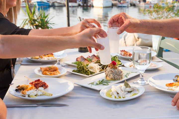 Pequeno grupo Athens Walking Food Tour