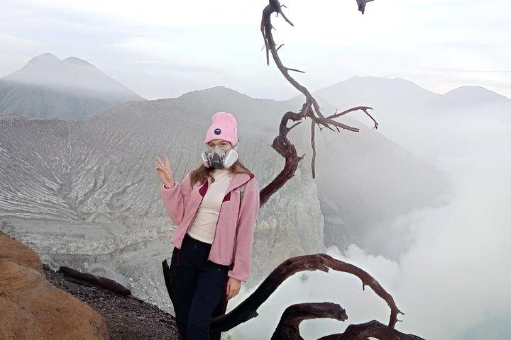 Excursão privada ao vulcão Ijen a partir de Blue Fire and Acid Lake