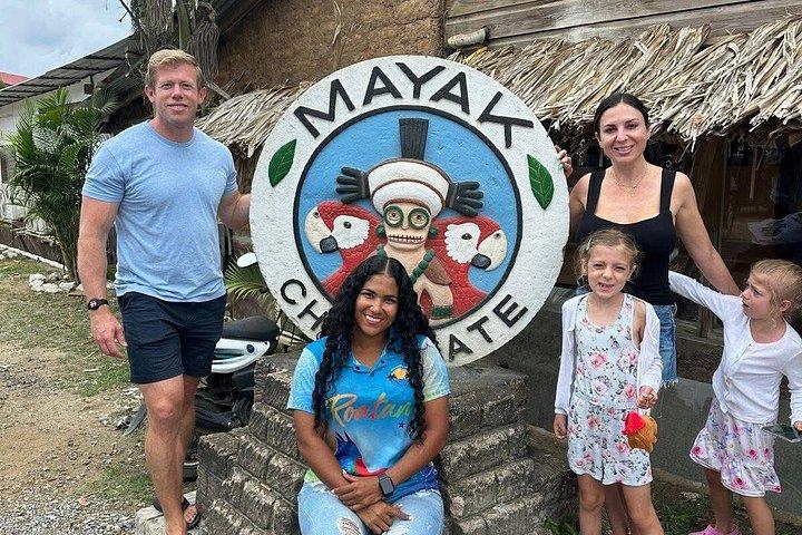 Private Customize Roatán Island Tour chocolate Rum local guide