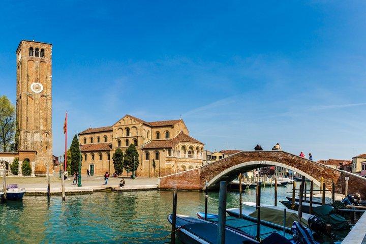 Murano, Burano, Torcello & San Francesco Private Bootstour