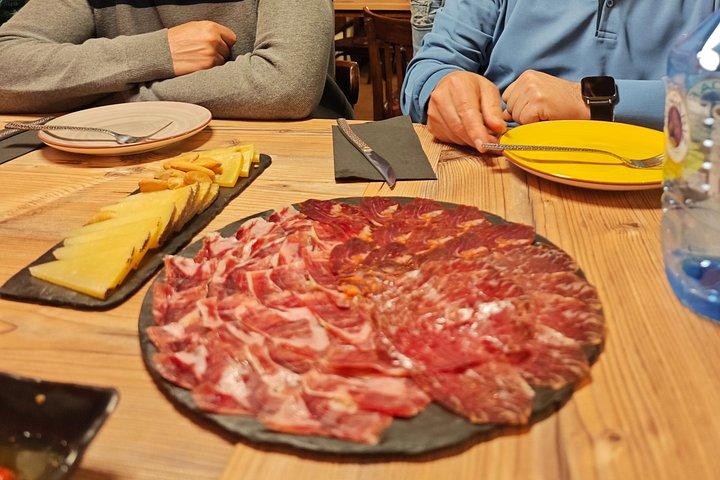 サン・アントニ：市場の秘密とグルメタパス