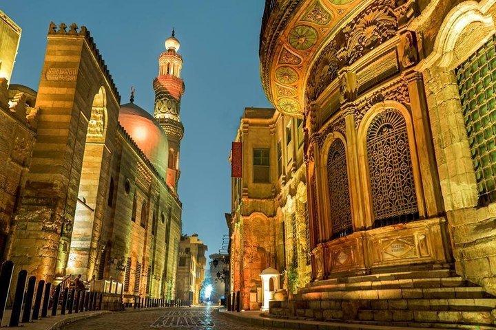 イスラムカイロの失われた宝石スルタンハッサン・イブン・トゥールーン、エル・モエズ