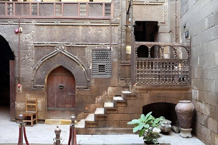 イスラムカイロの失われた宝石スルタンハッサン・イブン・トゥールーン、エル・モエズ