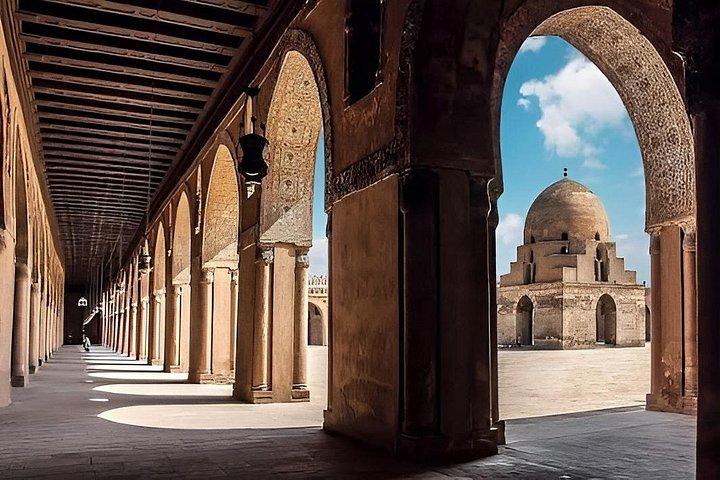 イスラムカイロの失われた宝石スルタンハッサン・イブン・トゥールーン、エル・モエズ