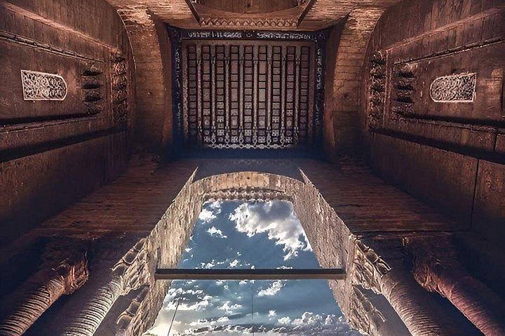 イスラムカイロの失われた宝石スルタンハッサン・イブン・トゥールーン、エル・モエズ