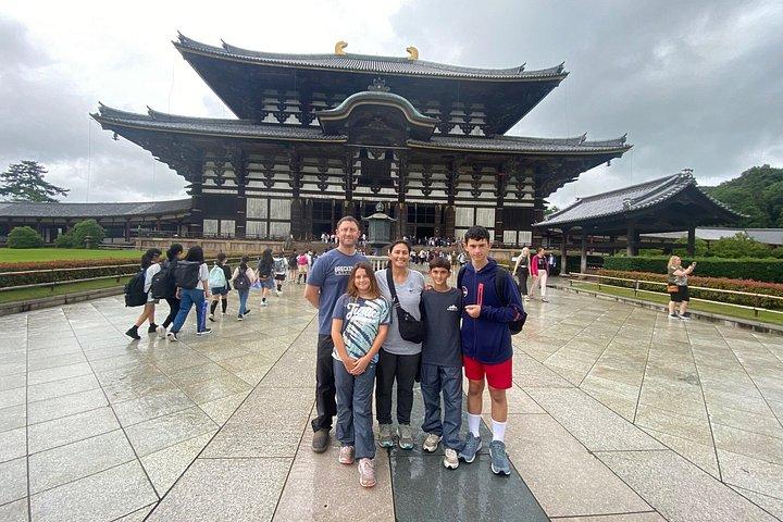 奈良の地酒と食のプライベートツアー（ライセンスガイド付き）