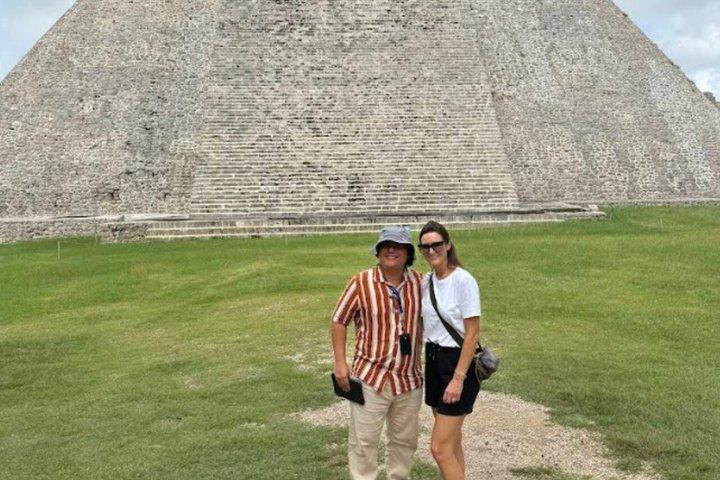 Merida Private Car Driver and Concierge