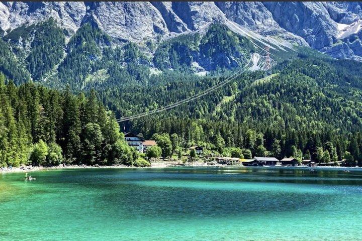 Excursión de un día a Privat Eibsee, Partnach Gorge y Mittenwald desde Múnich