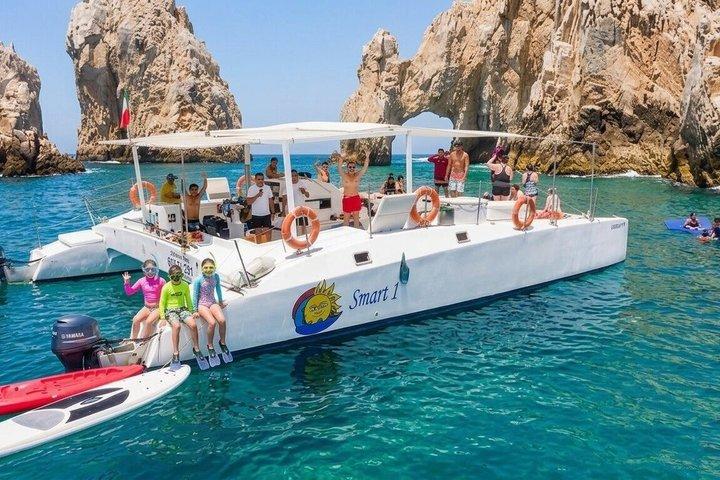 Cabo Catamaran: The Arch, Santa Maria Snorkel & Open Bar