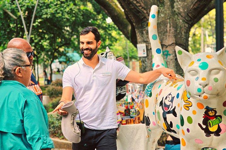 カリシティツアー安全で快適で本格的な文化