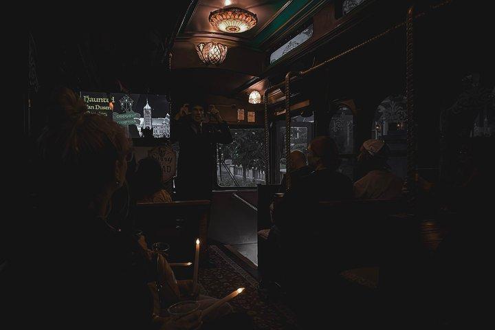 #1 中西部のゴーストツアー : キャンドルライトトロリーツアー
