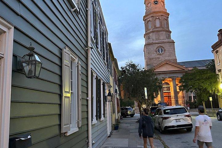 O original Ghostwalk de Charleston