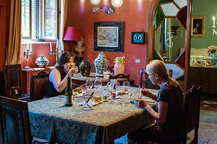 Truffle Hunt & Tasting – Tuscany's Truffle Capital