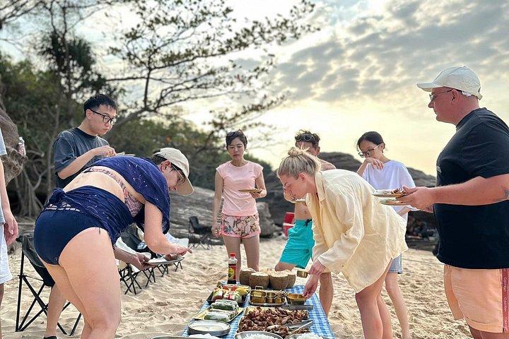 フーコック：アイランドBBQ付きディスカバリーシュノーケリングツアー（最大12名）
