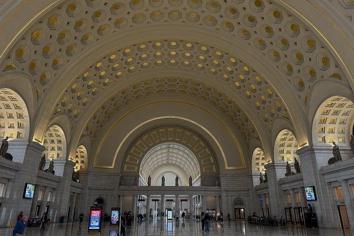 スパイグラス・シティーズ北東回廊パックで都市の秘密を解き明かす