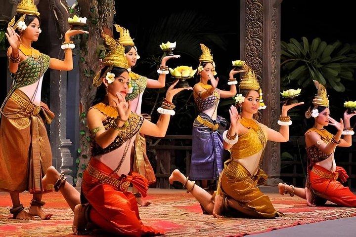 Luxury Apsara Dinner & Khmer Traditional Dance Show