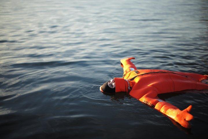 Redrib survival suit ervaring